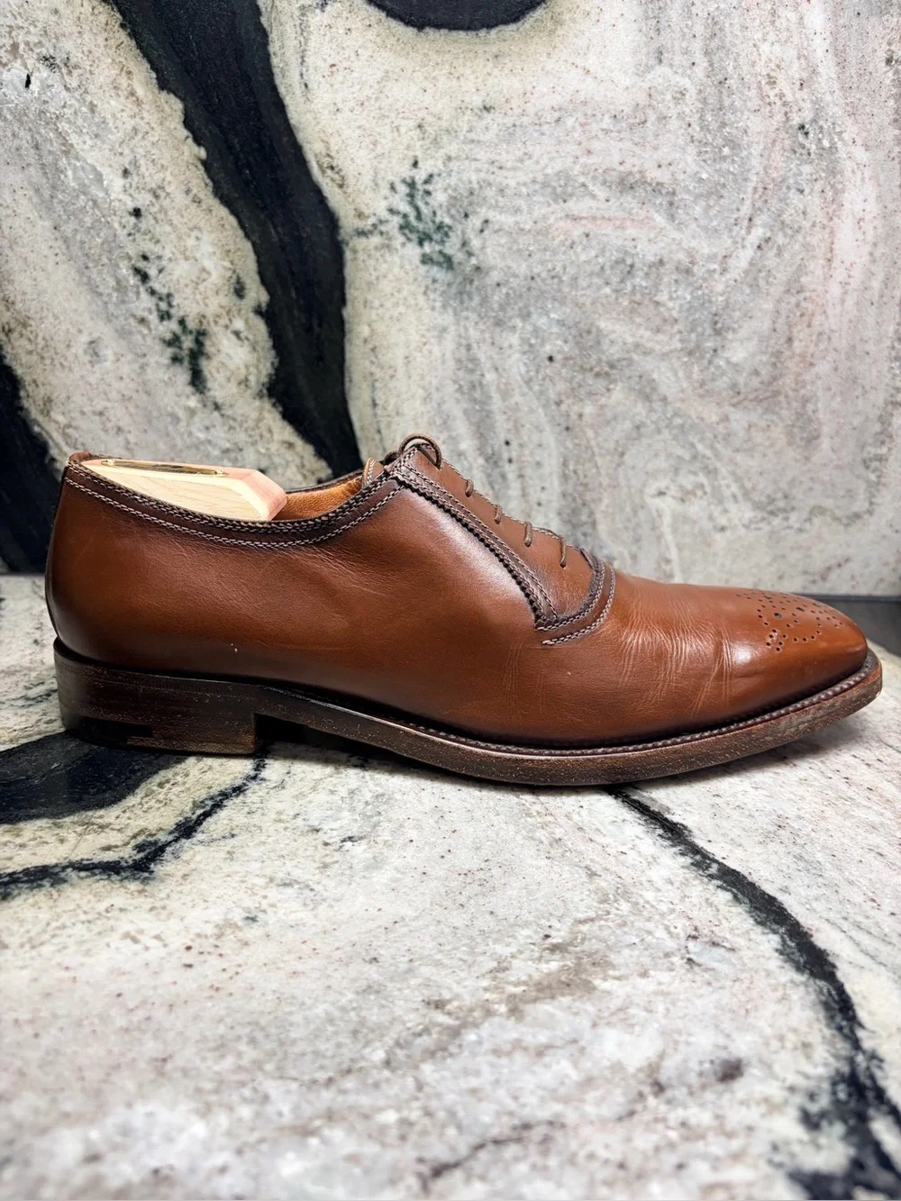 A.Testoni Black Label 8.5 M Brown Leather Medallion Oxford Shoes Italy